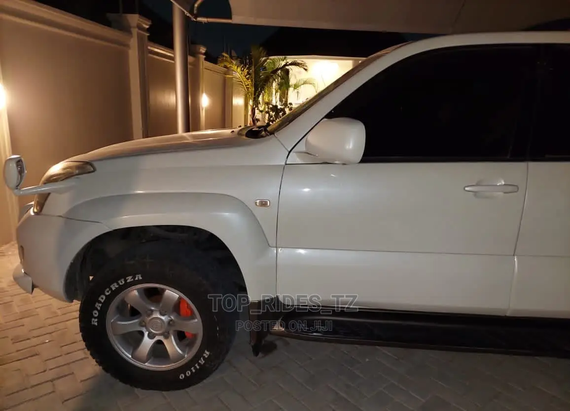 Toyota Land Cruiser Prado 2.7 5dr 2002 White