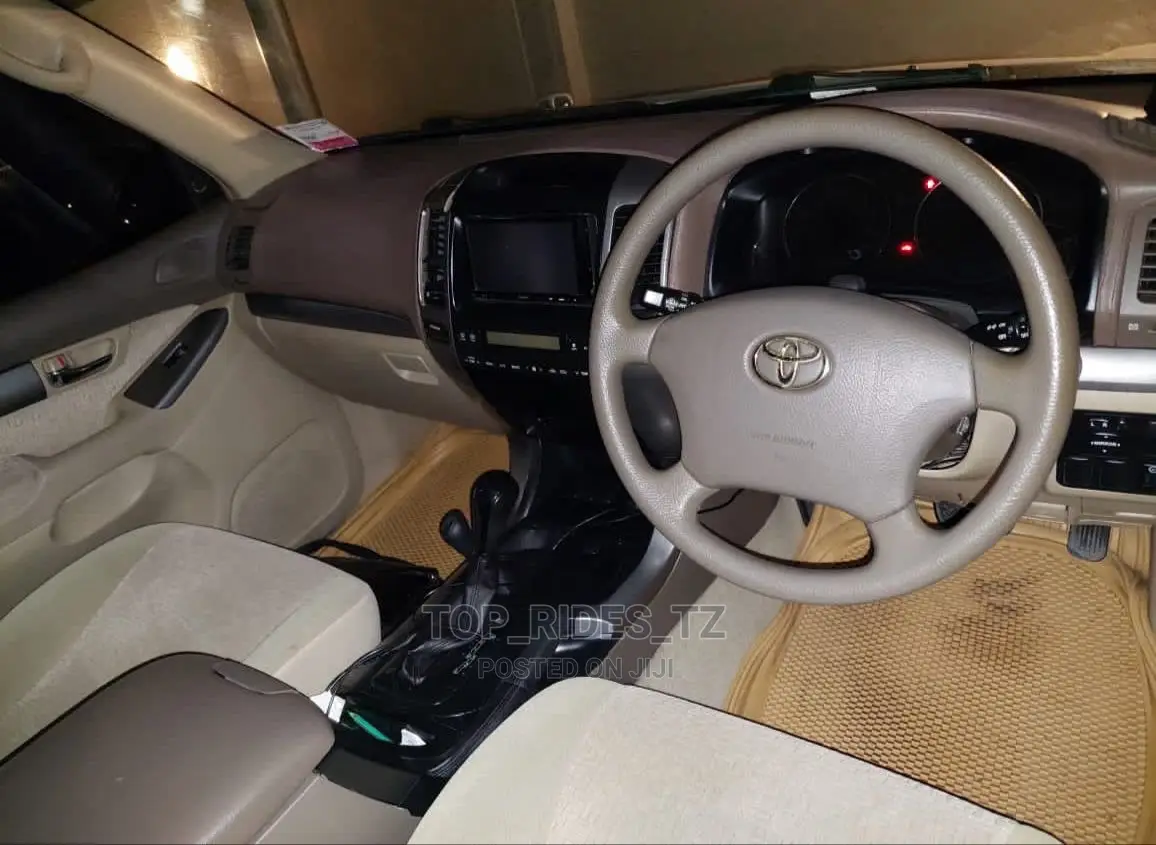 Toyota Land Cruiser Prado 2.7 5dr 2002 White