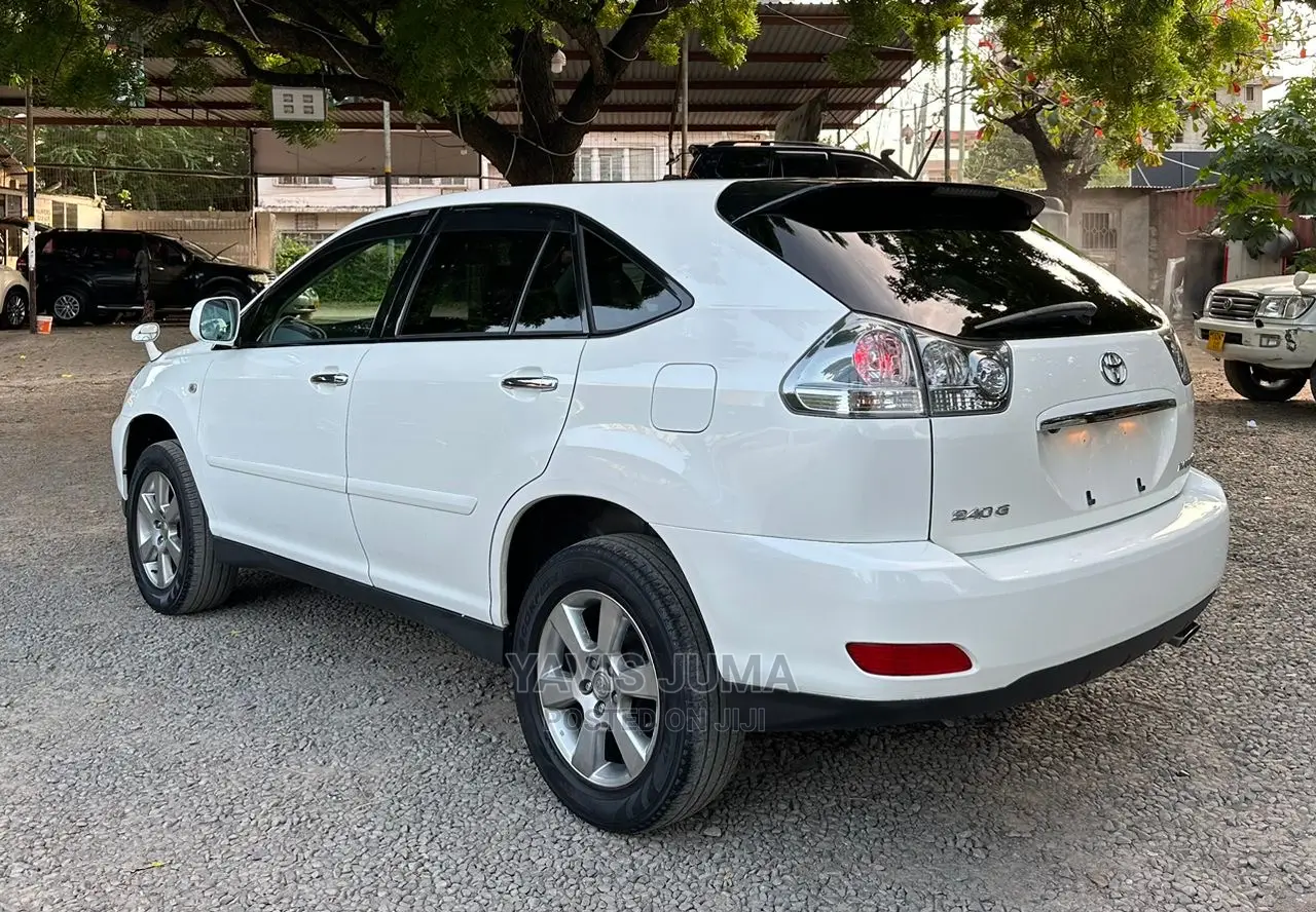 Toyota Harrier 2007 White