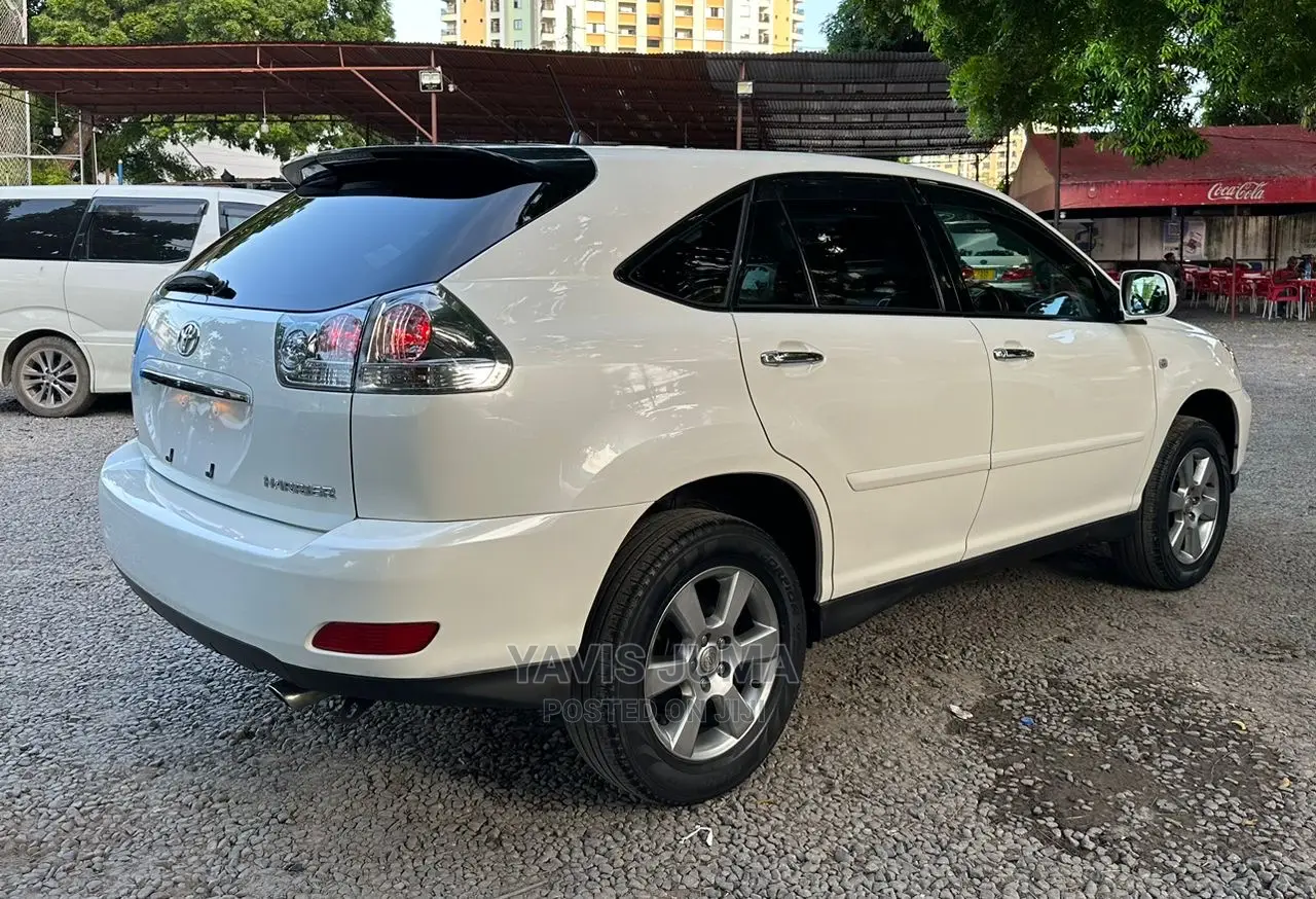 Toyota Harrier 2007 White