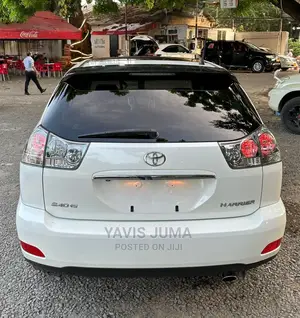 Toyota Harrier 2007 White
