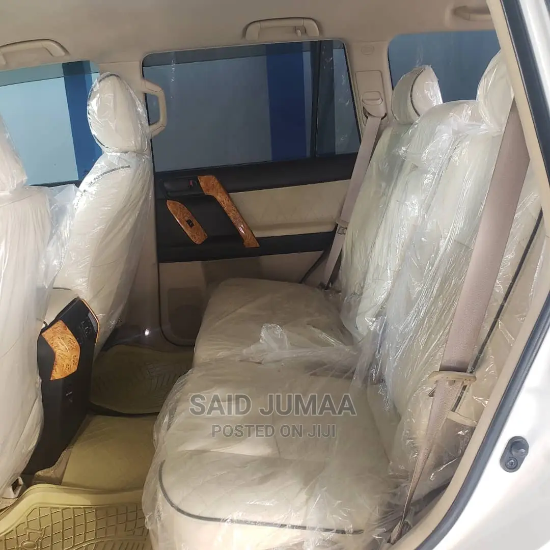 Toyota Land Cruiser Prado 3.0 D-4D (190 Hp) 7 seats 2014 White