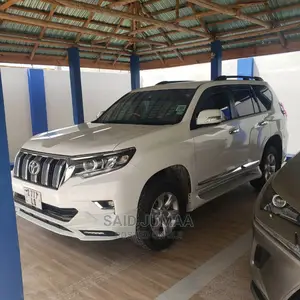 Toyota Land Cruiser Prado 3.0 D-4D (190 Hp) 7 seats 2014 White