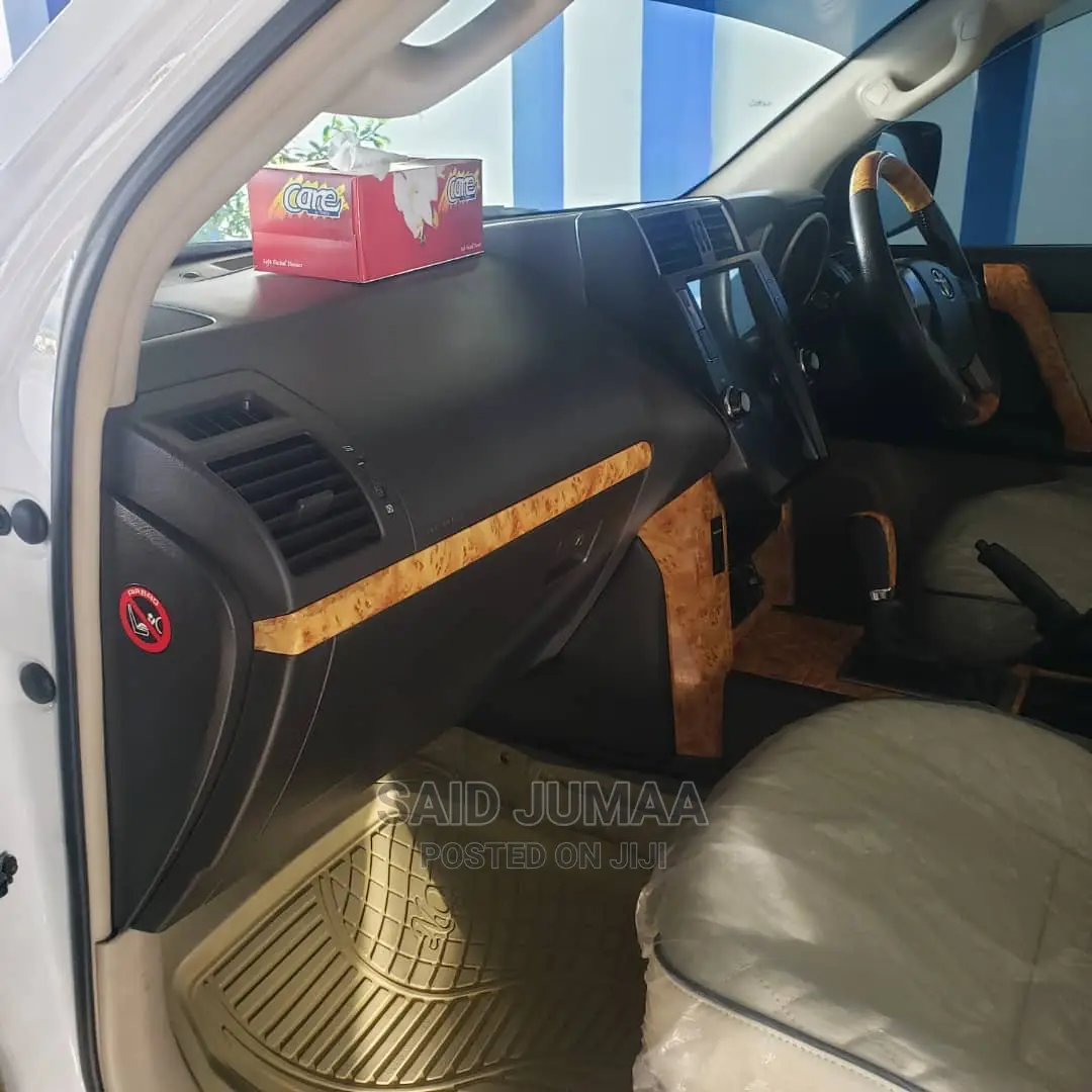 Toyota Land Cruiser Prado 3.0 D-4D (190 Hp) 7 seats 2014 White