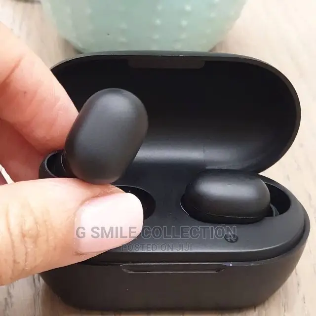GT1 Pro Earbuds