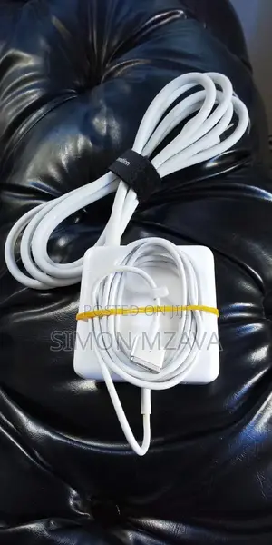 Macbook Power Adapter 45watts, 85watts