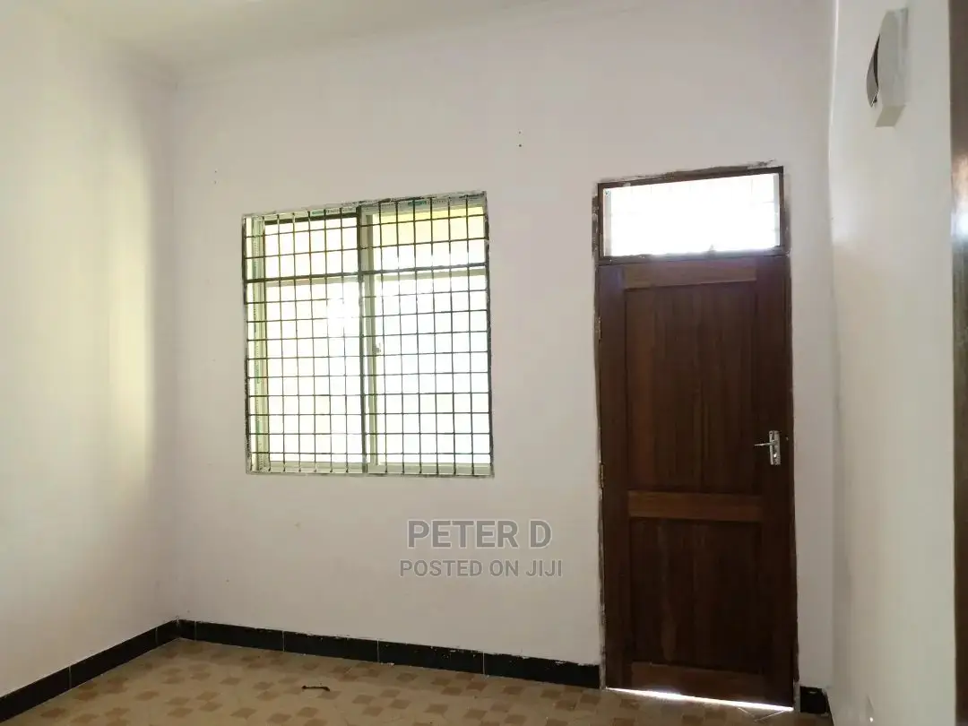 1bdrm Apartment in Kimara for rent