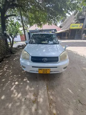 Toyota RAV4 1.8 2005 White