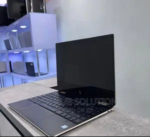 New Laptop HP Spectre X360 16GB Intel Core I7 SSD 512GB