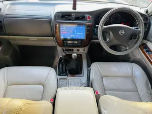 Nissan Patrol 3.0 D Gr 2005 Gray