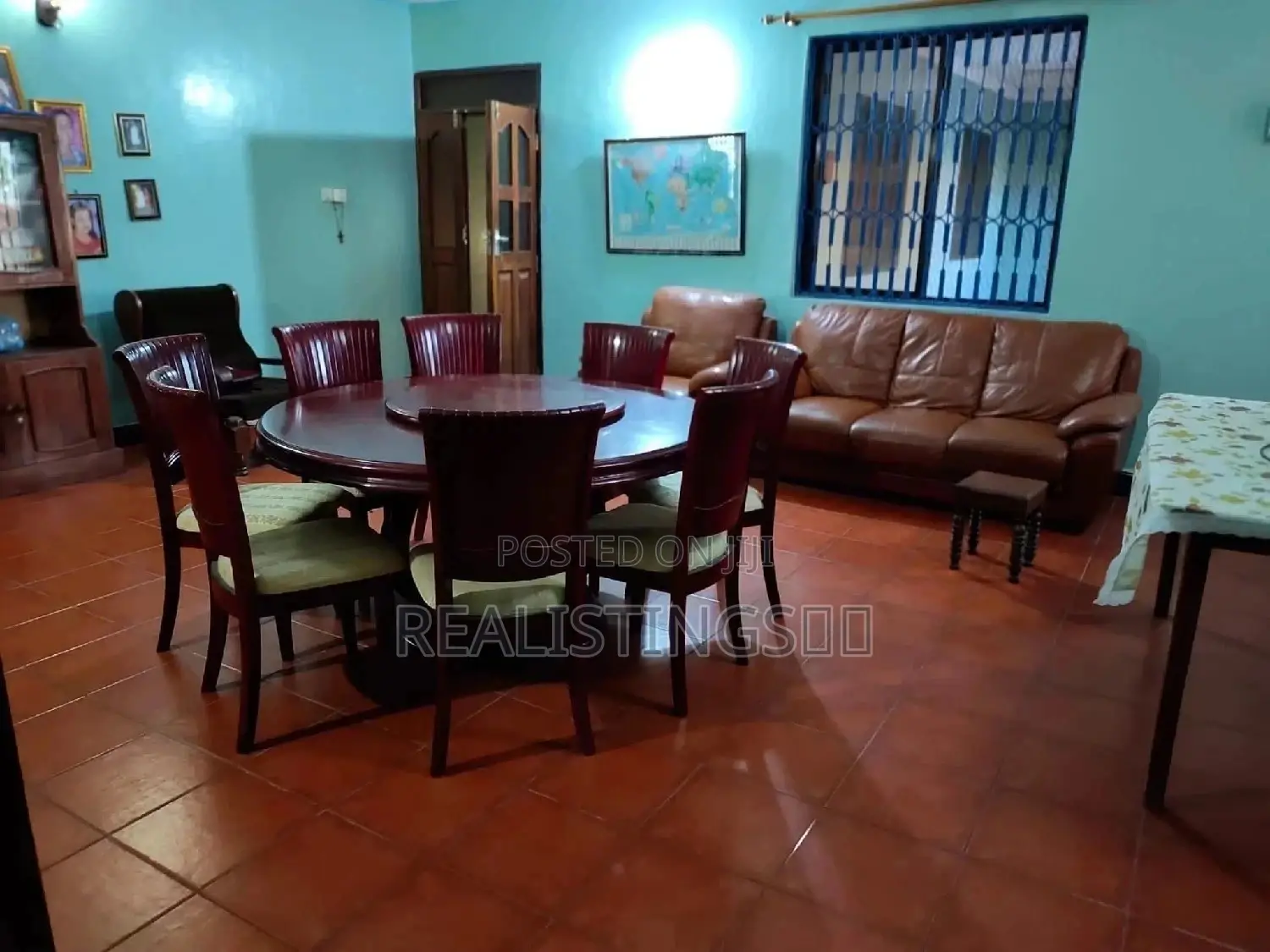 6bdrm House in Mtoni for Sale