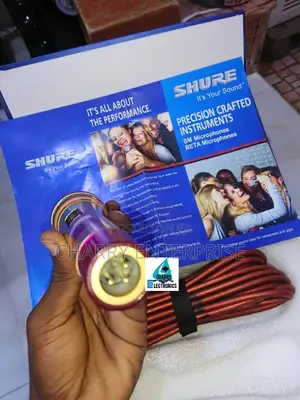 SHURE Wire Microphone/ MicBest Performance POWERFUL