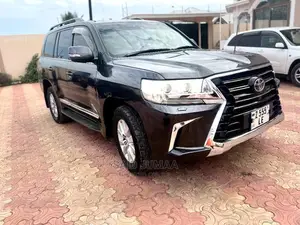 Toyota Land Cruiser 4.5 V8 VXR 2018 Black