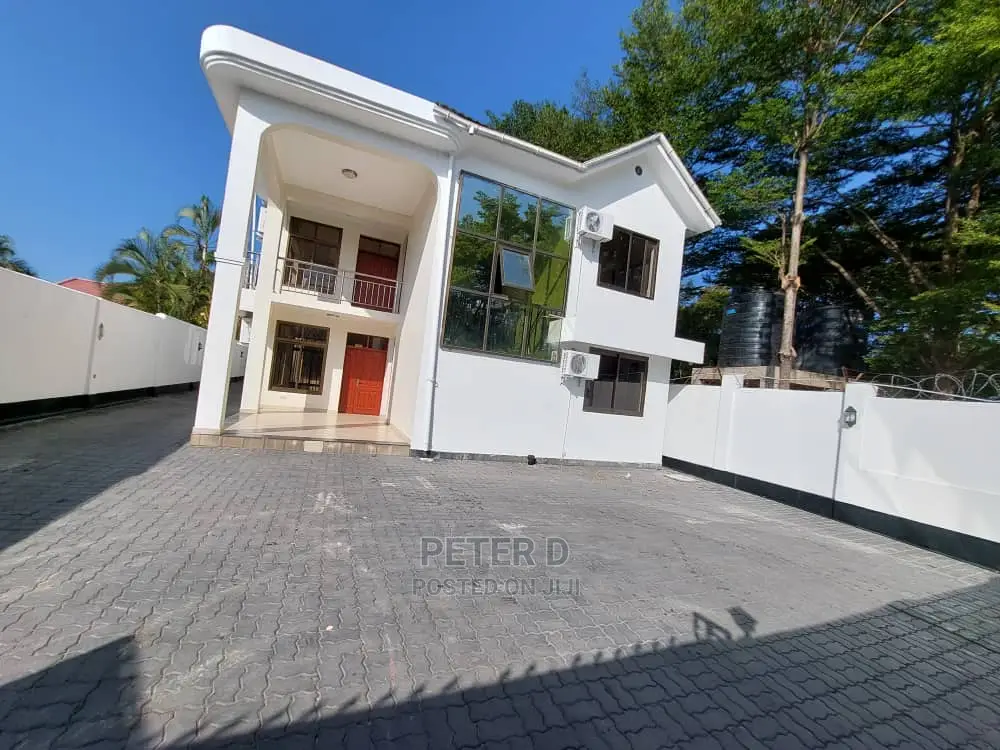 2bdrm Apartment in Mikocheni for Rent