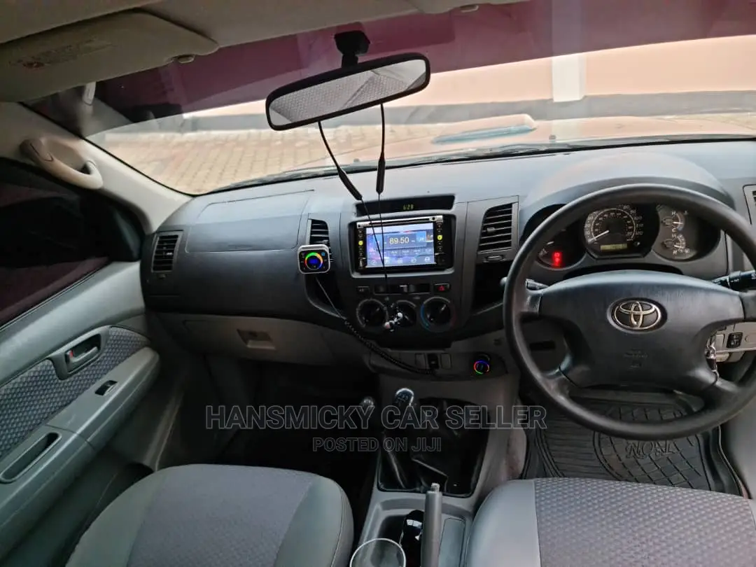 Toyota Hilux 2013 Green