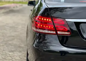 Mercedes-Benz E250 SV Premium 2014 Black