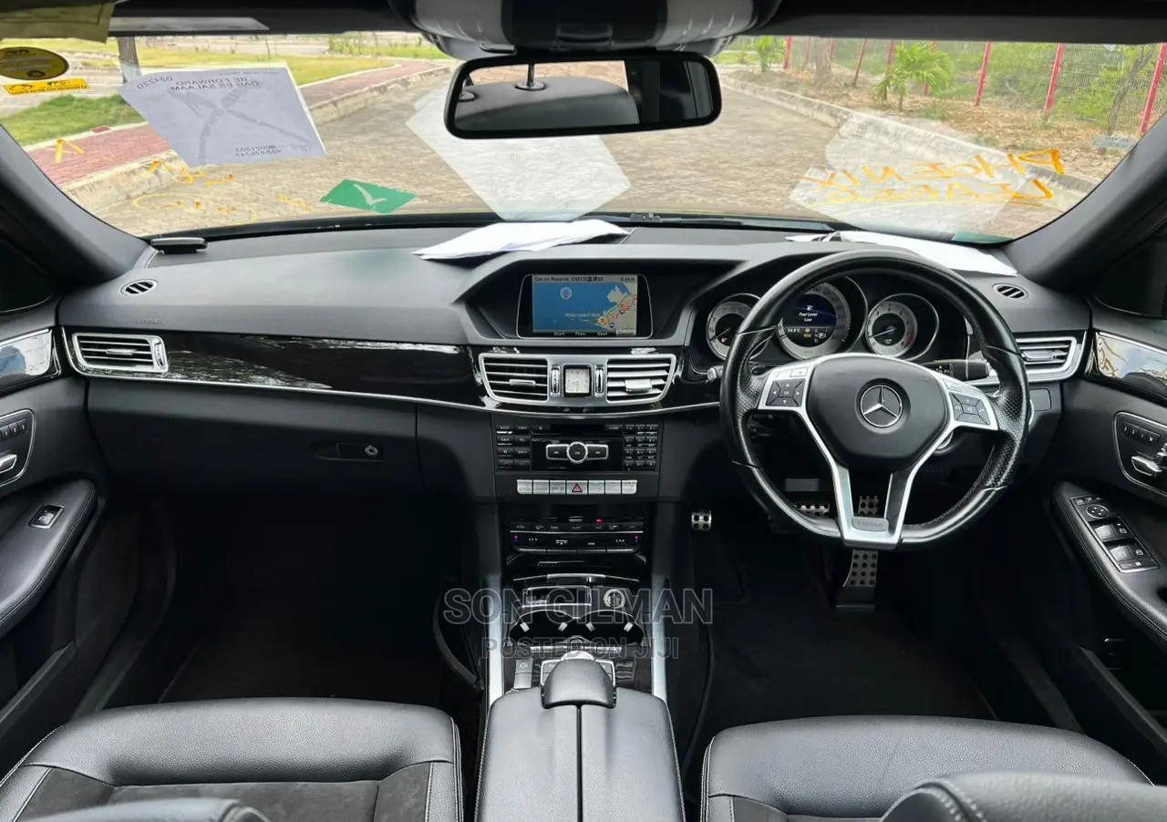 Mercedes-Benz E250 SV Premium 2014 Black
