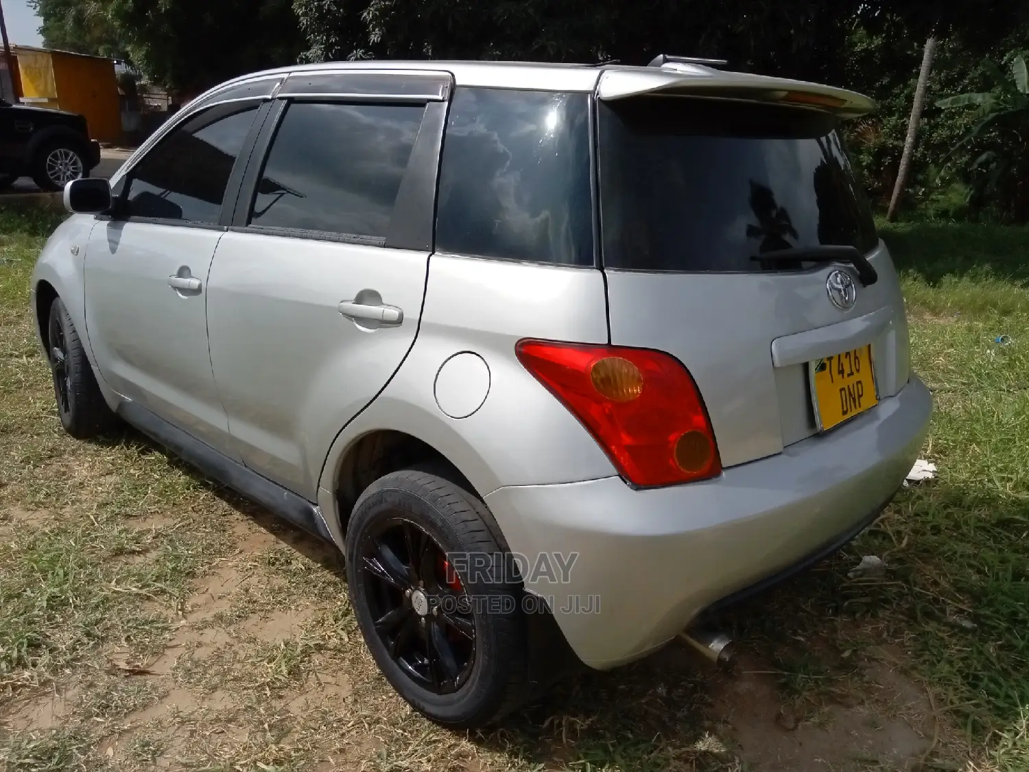 Toyota IST 2003 Silver