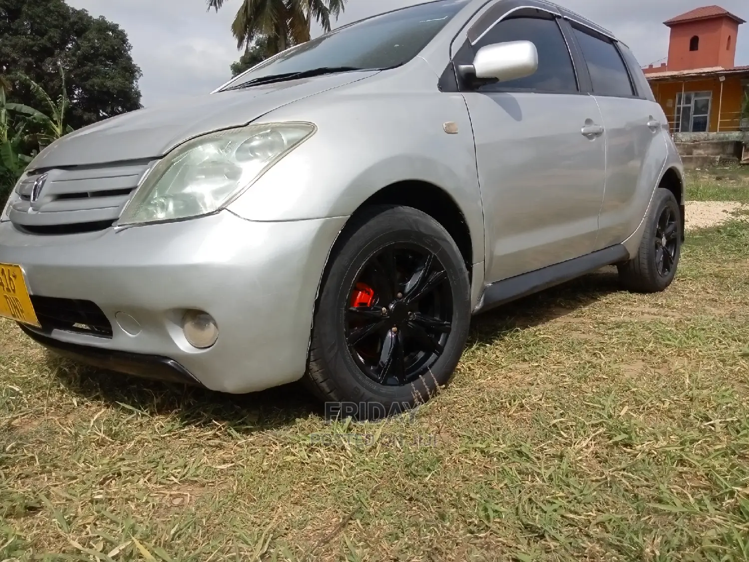 Toyota IST 2003 Silver
