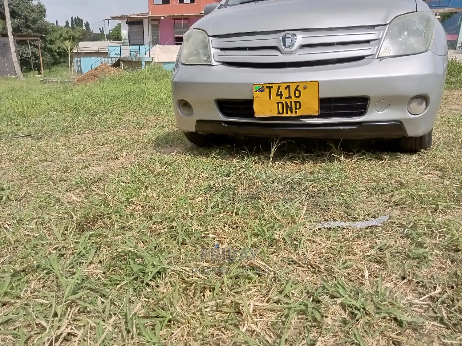Toyota IST 2003 Silver