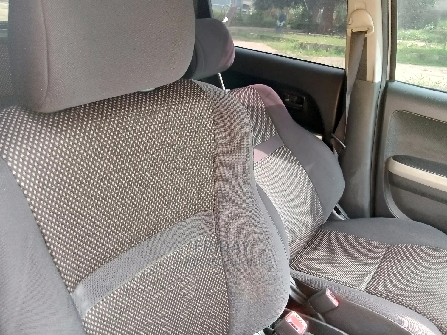 Toyota IST 2003 Silver