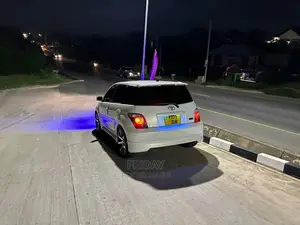 Toyota IST 2006 White
