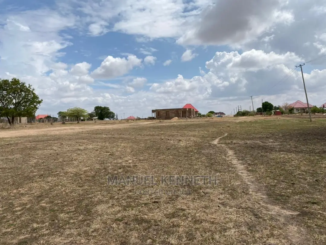 Plot for Sale in Kigamboni, Amani Gomvu