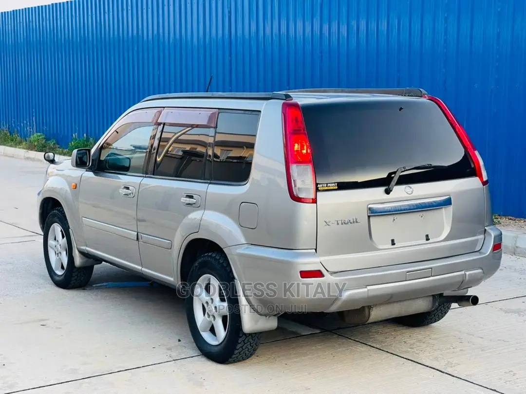 Nissan X-Trail 2001 Silver