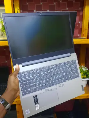 Laptop Lenovo Ideapad 3 8GB Intel Core I3 HDD 500GB