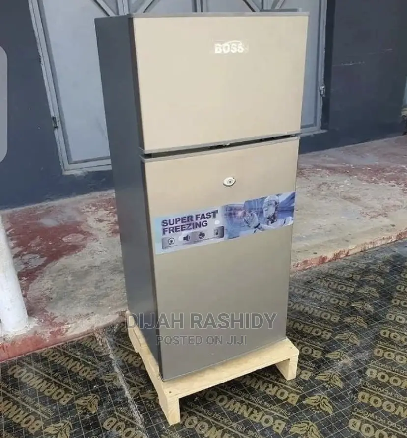 Boss Fridge Lt135