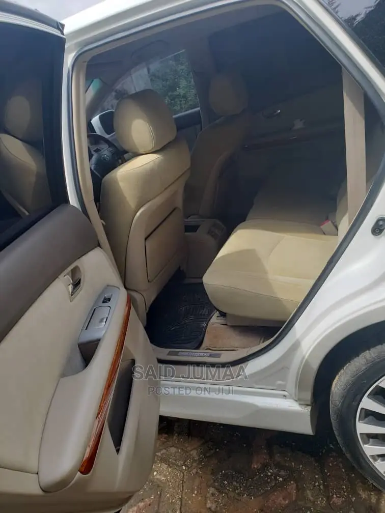 Toyota Harrier 2.4 4WD 2007 White