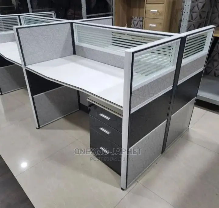 Work Station 1(4)