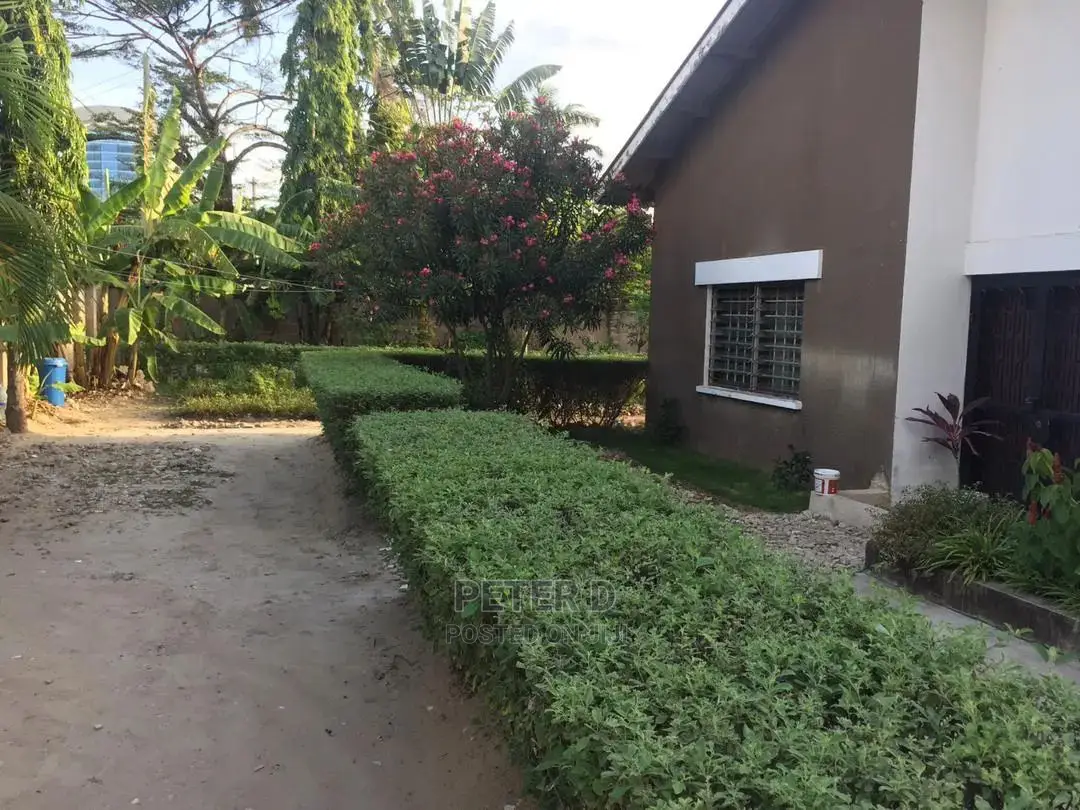 3bdrm House in Regent, Mikocheni for Sale