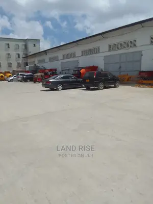 900 Sqm Warehouse in Nyerere Road