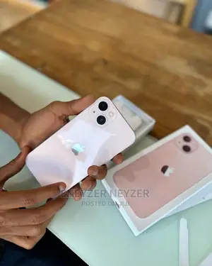 New Apple iPhone 13 128 GB Pink