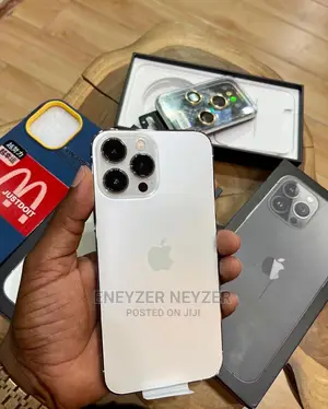 New Apple iPhone 13 Pro Max 256 GB White