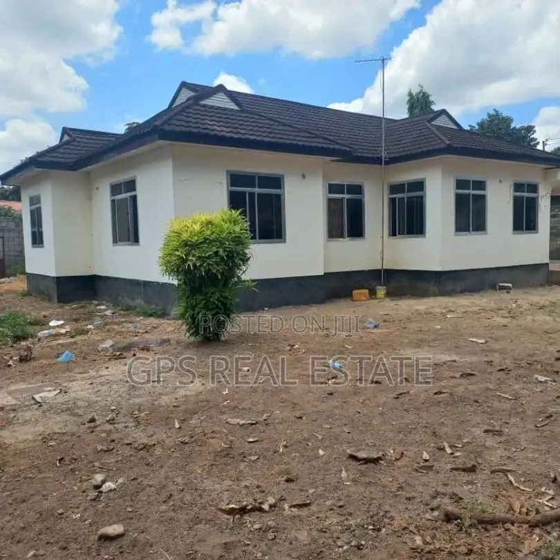 4bdrm House in Tabata Kinyerezi, Kinondoni for Sale