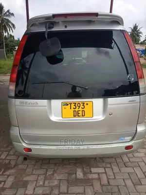 Toyota Noah 2.0 FWD (8 Seater) 2003 Silver