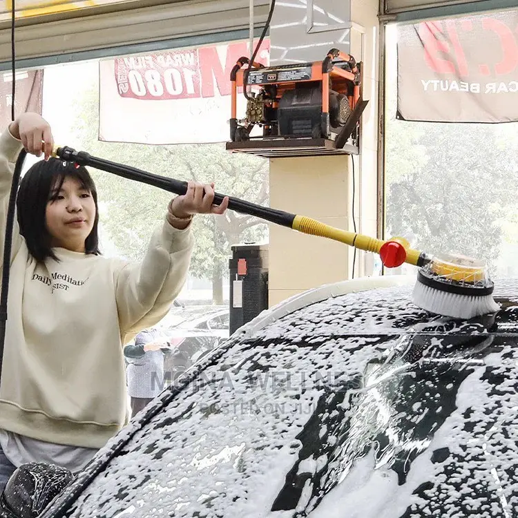 Rotating Car Brush Set