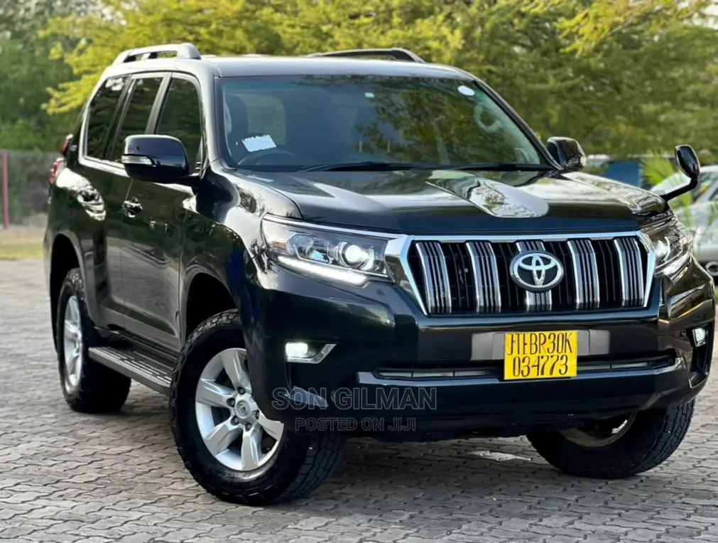 Toyota Land Cruiser Prado 2016 Black