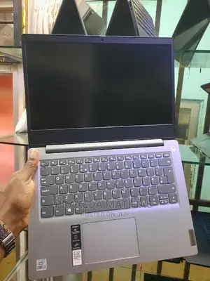 New Laptop Lenovo Ideapad 3-14iil05 8GB Intel Core I3 HDD 500GB