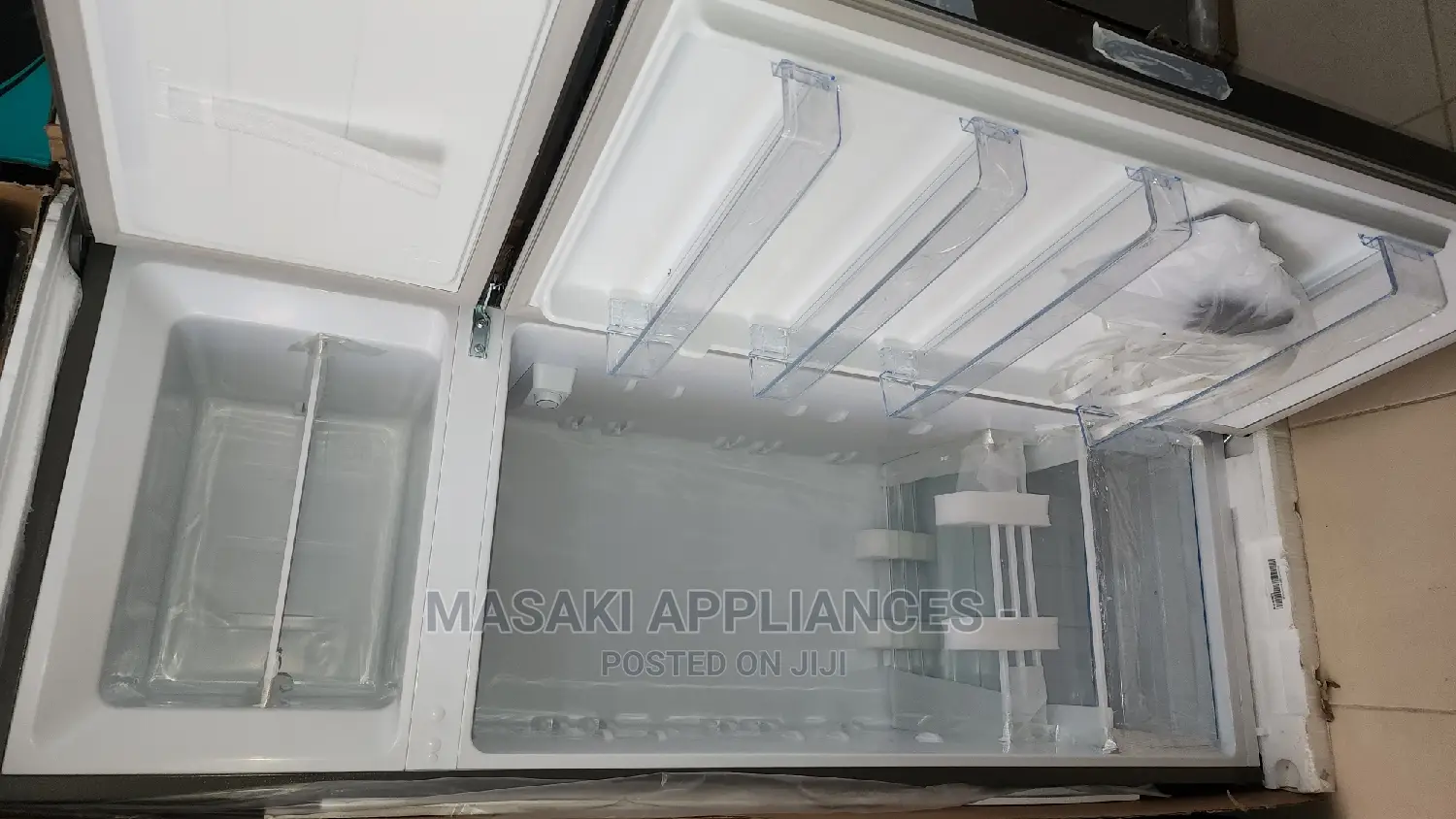 OFA! Hisense Fridge Freezer 240 Litres A+ Refrigerator