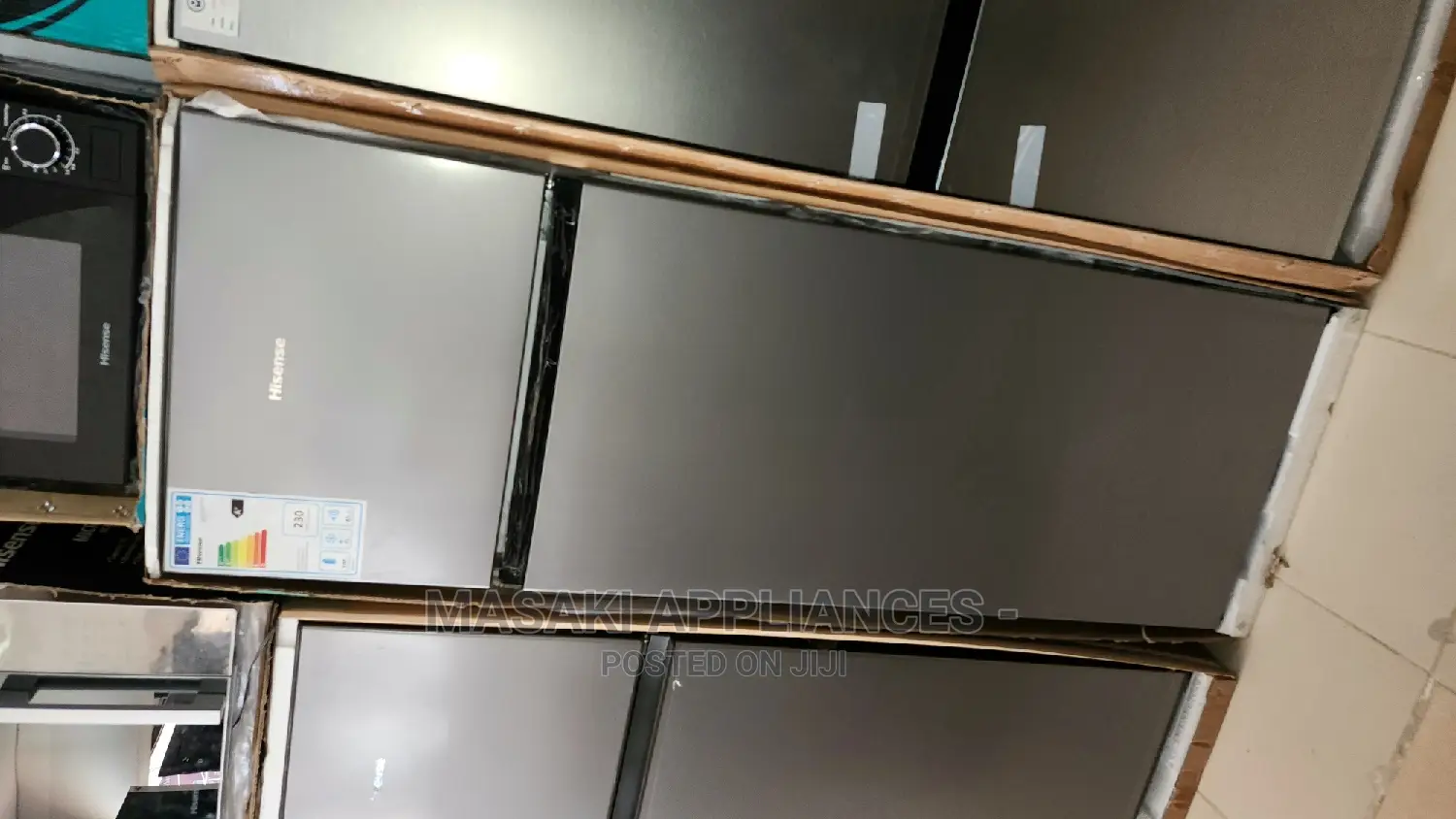 OFA! Hisense Fridge Freezer 240 Litres A+ Refrigerator
