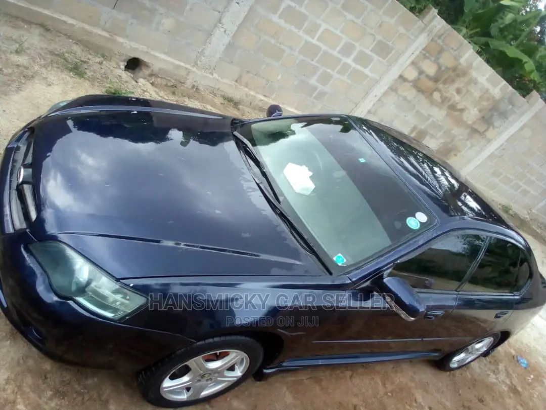 Subaru Legacy 2004 Black