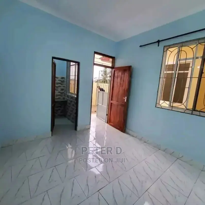 1bdrm Apartment in Kimara for Rent