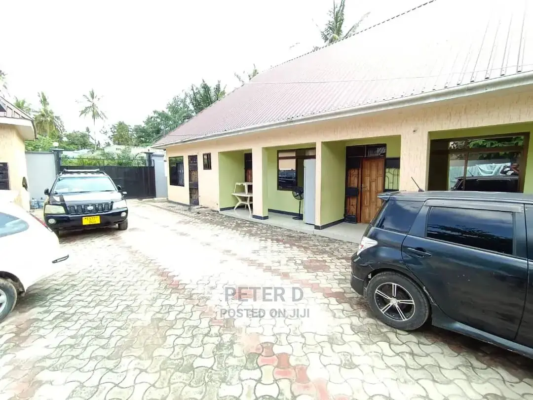 1bdrm Apartment in Kimara for Rent