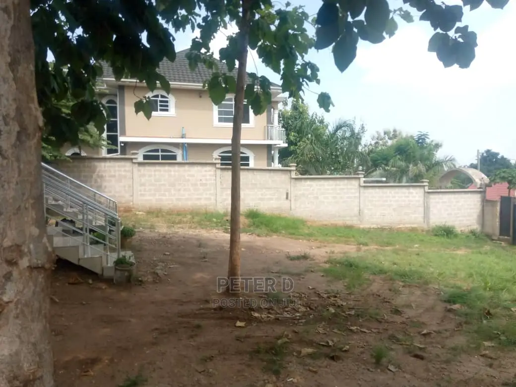 3bdrm House in Goba for Sale