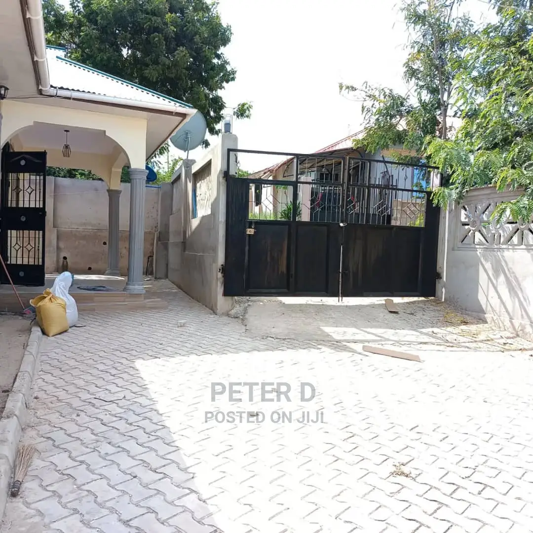 3bdrm House in Kimara for Sale