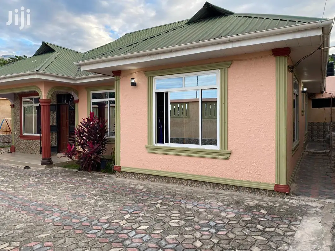 3bdrm House in Kinondoni for rent