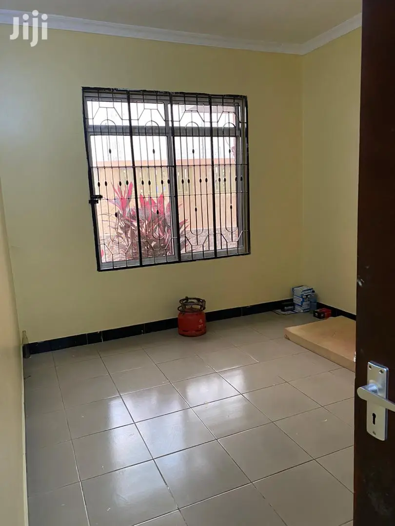 3bdrm House in Kinondoni for rent